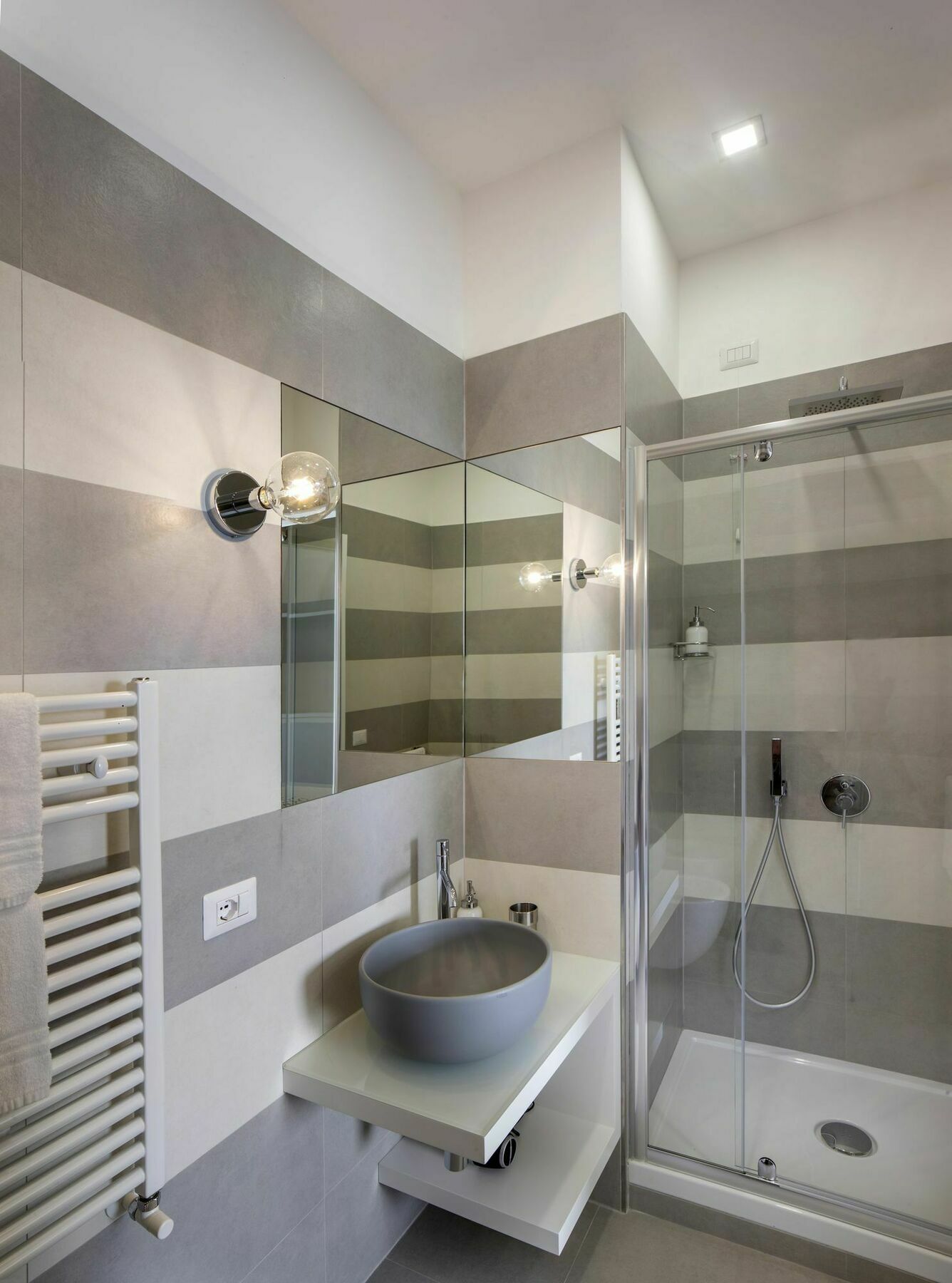 Relais Castel Nuovo Aparthotel Naples Luaran gambar